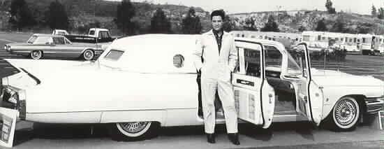 Elvis Presley ve Pembe Cadillac