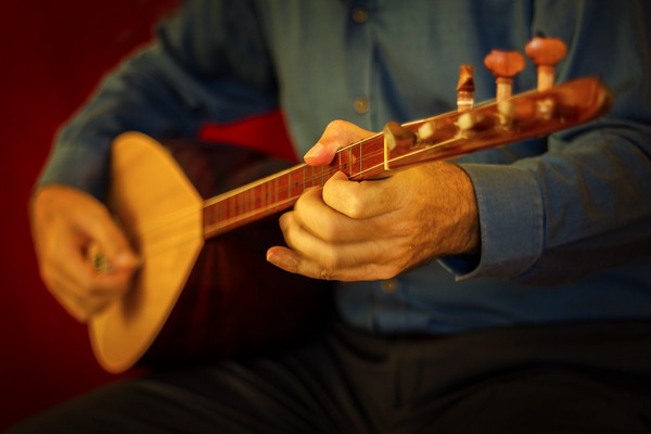Ozan Bir Dostum Vardı